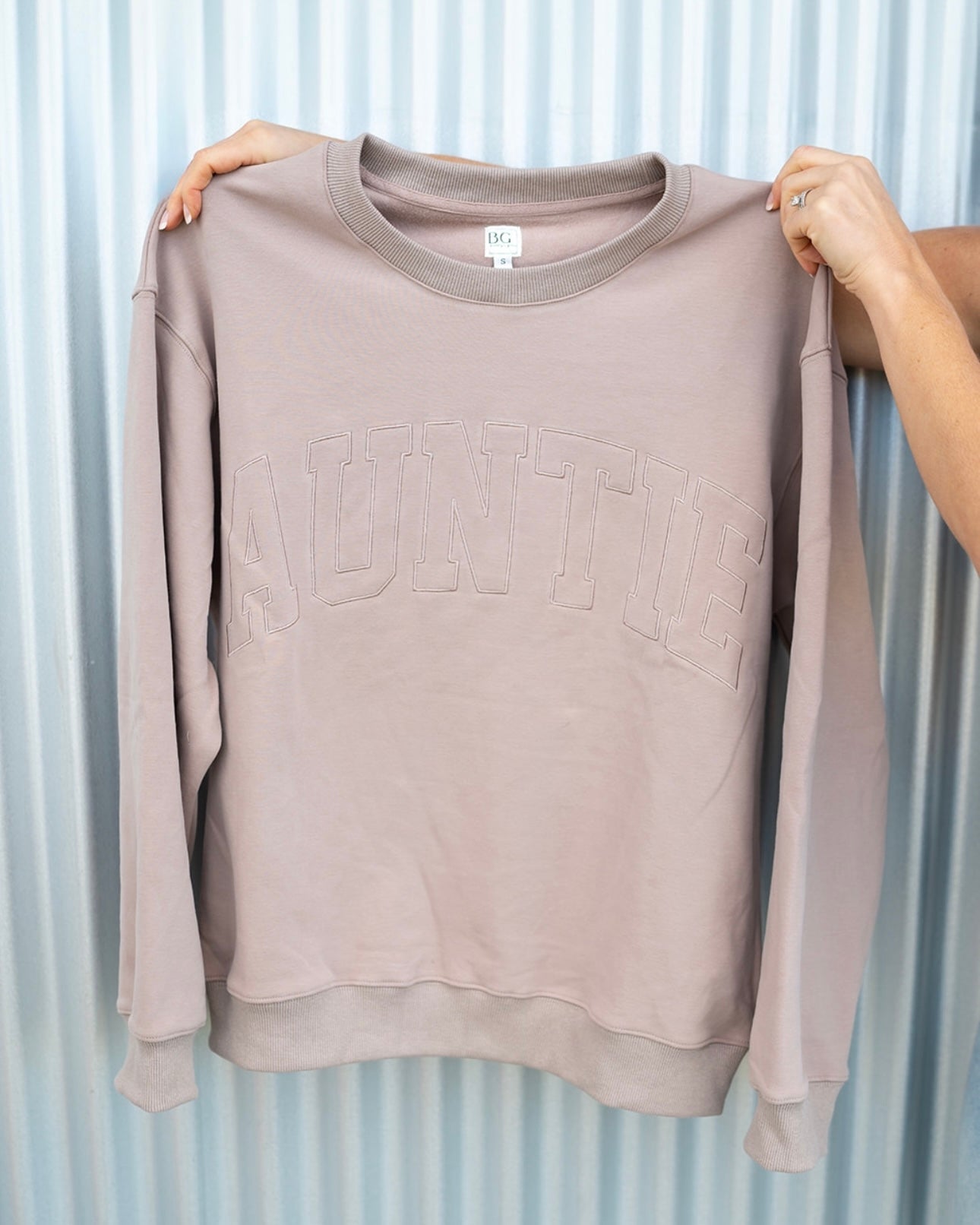 AUNTIE Drop Shoulder Crew - SIMPLY TAUPE