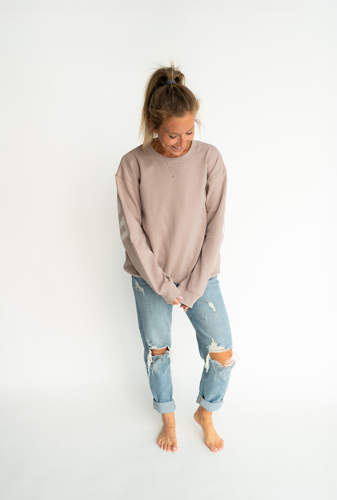Oversized MOTHERHOOD Crewneck - Simply Taupe