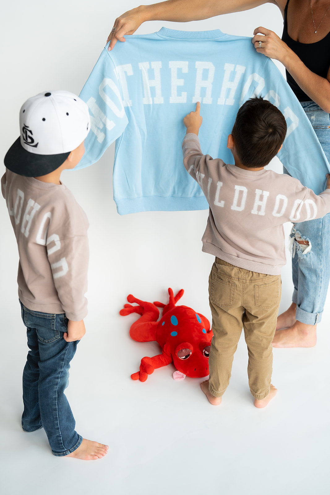 Oversized MOTHERHOOD Crewneck - SKY BLUE