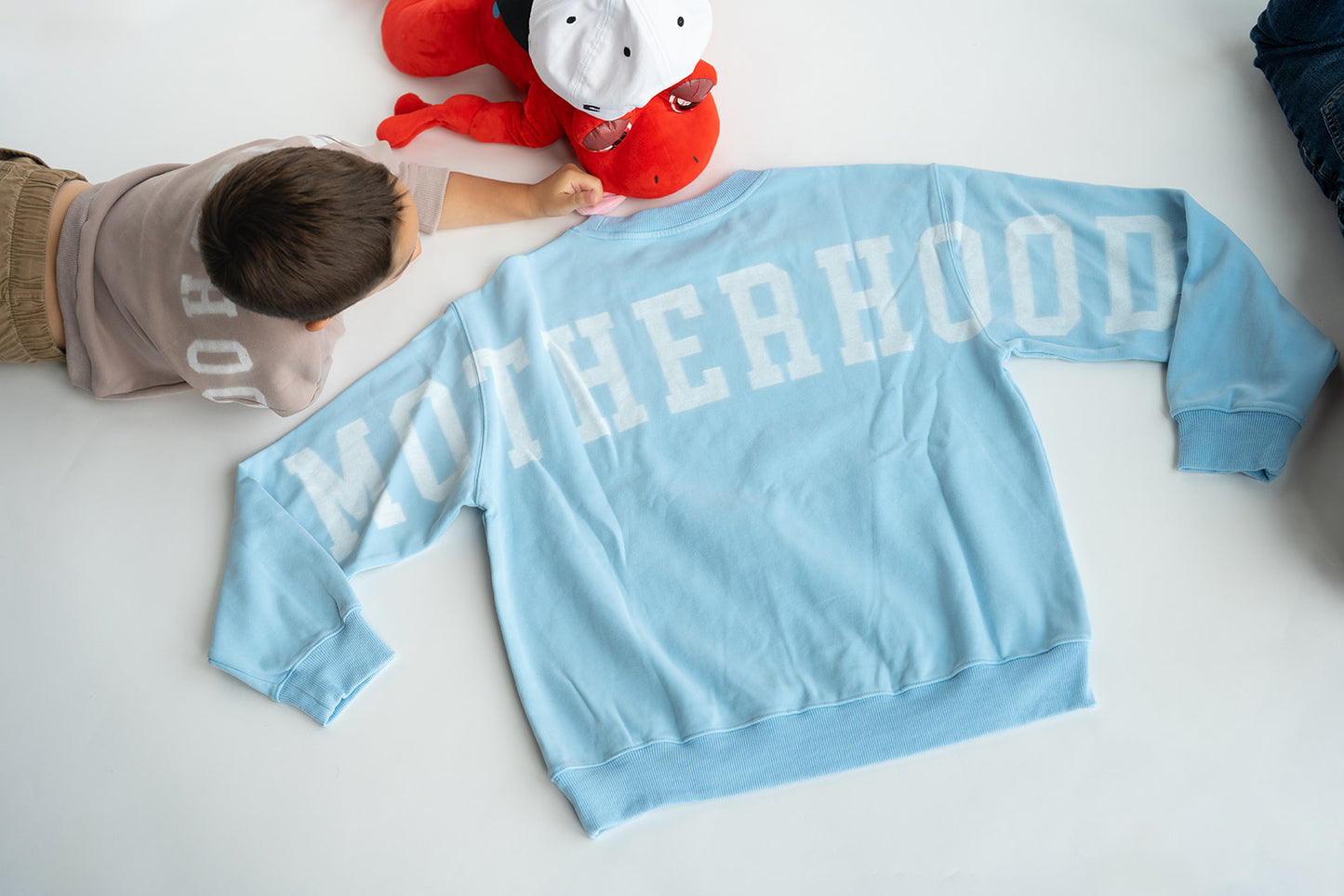 Oversized MOTHERHOOD Crewneck - SKY BLUE