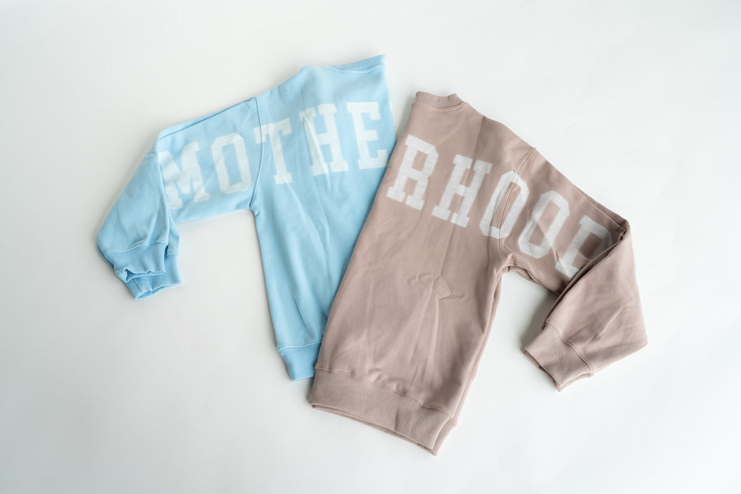 Oversized MOTHERHOOD Crewneck - Simply Taupe