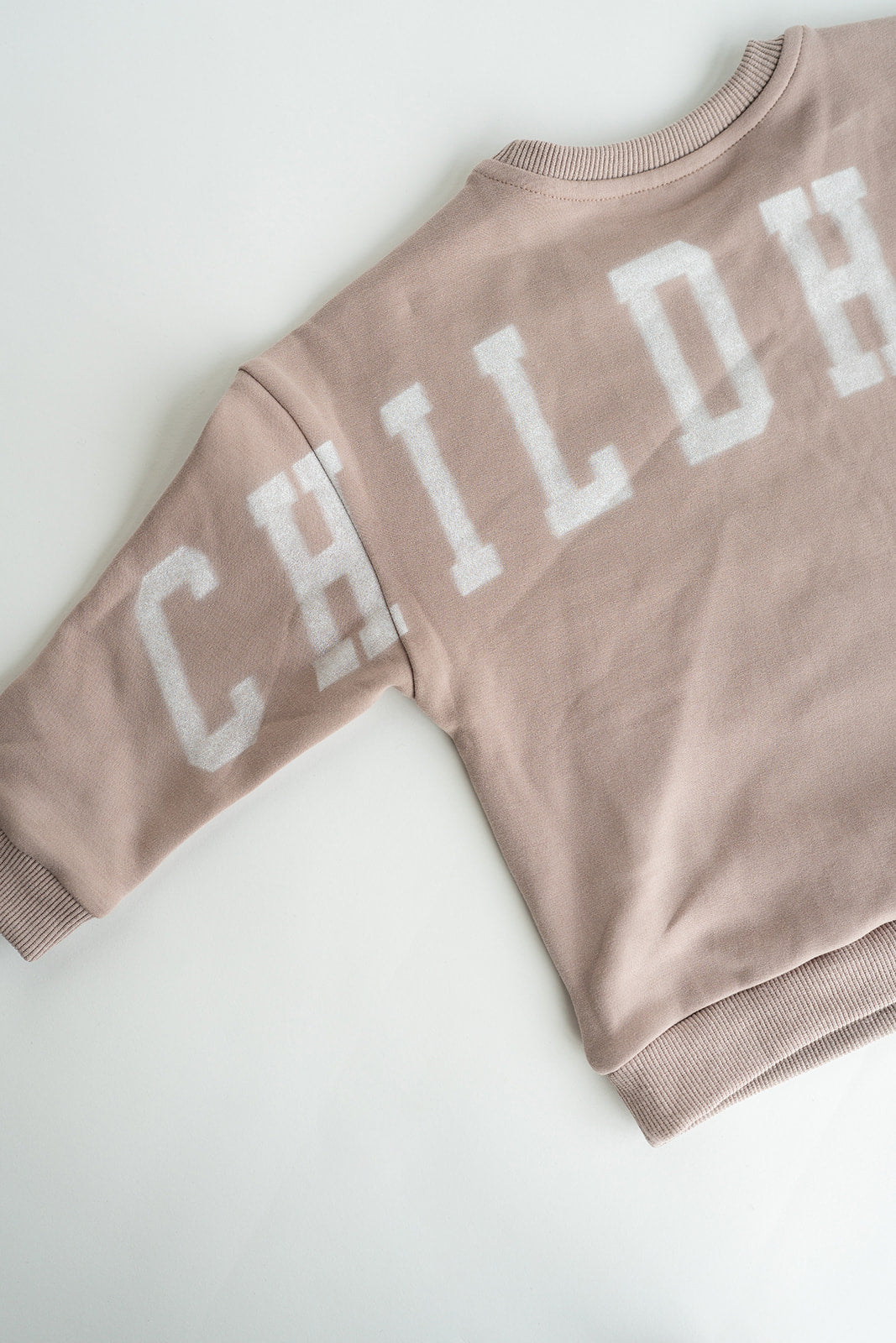CHILDHOOD Crewneck - Simply Taupe