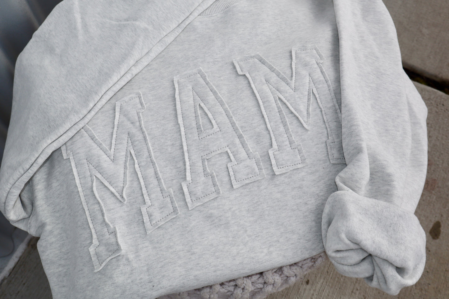 Oversized MAMA Crewneck - HEATHER GRAY (appliqué patch)